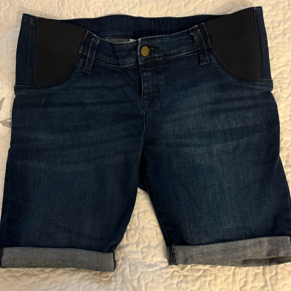 Isabel Maternity by Ingrid & Isabel Dark Blue Jean under belly shorts size 8